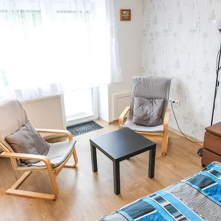 Alice Apartment *