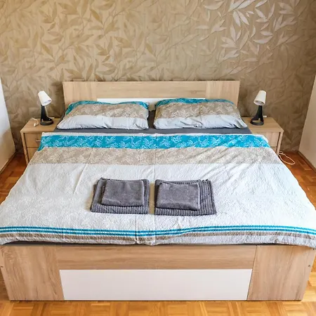 Alice Apartmán *